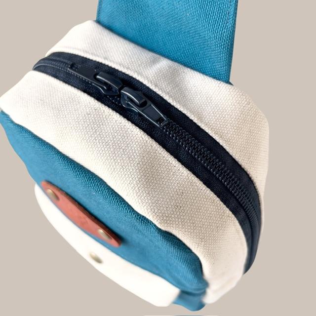 長財布ok⭐︎空色＋生成り帆布の猫boxerボディバッグ | 11枚目