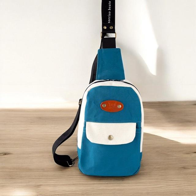 長財布ok⭐︎空色＋生成り帆布の猫boxerボディバッグ | 16枚目