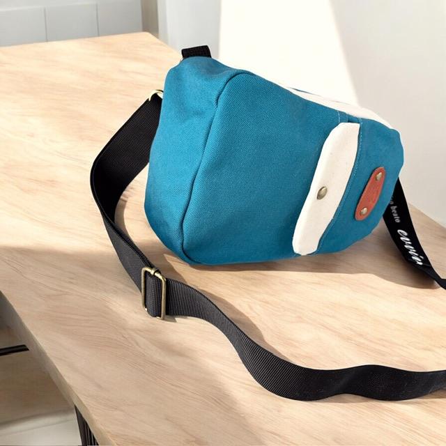 長財布ok⭐︎空色＋生成り帆布の猫boxerボディバッグ | 8枚目