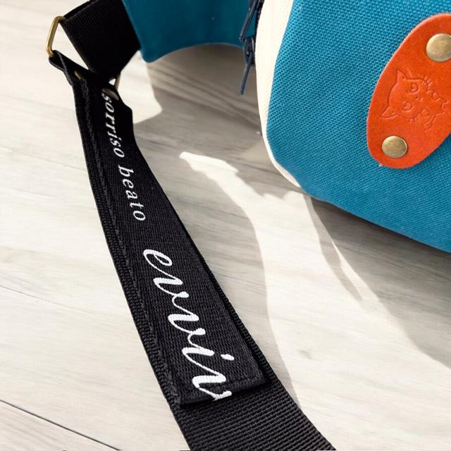 長財布ok⭐︎空色＋生成り帆布の猫boxerボディバッグ | 9枚目