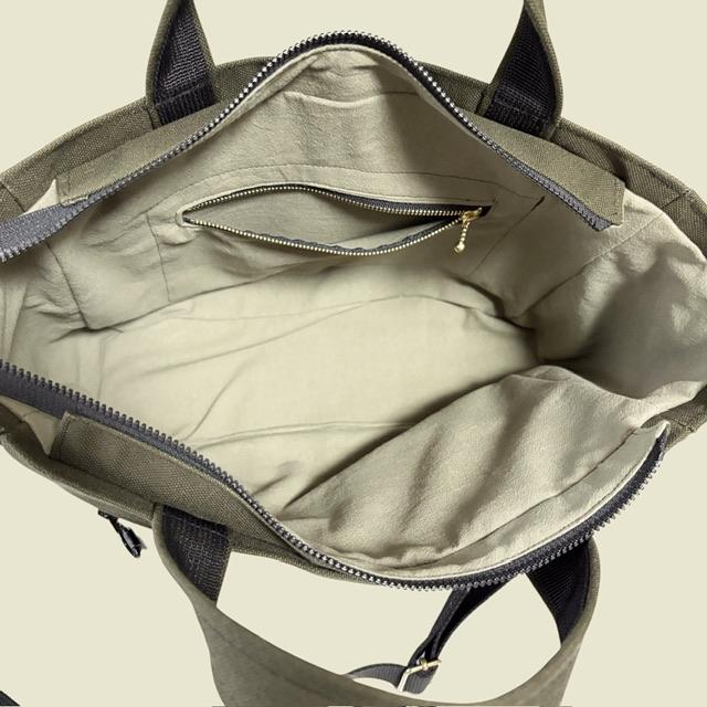 A4入る⭐︎カーキ帆布の男前スクエアトートバッグ | 9枚目