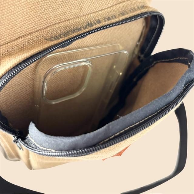 ココア+ブラウンの猫boxerファスナーポケットボディバッグ | 8枚目