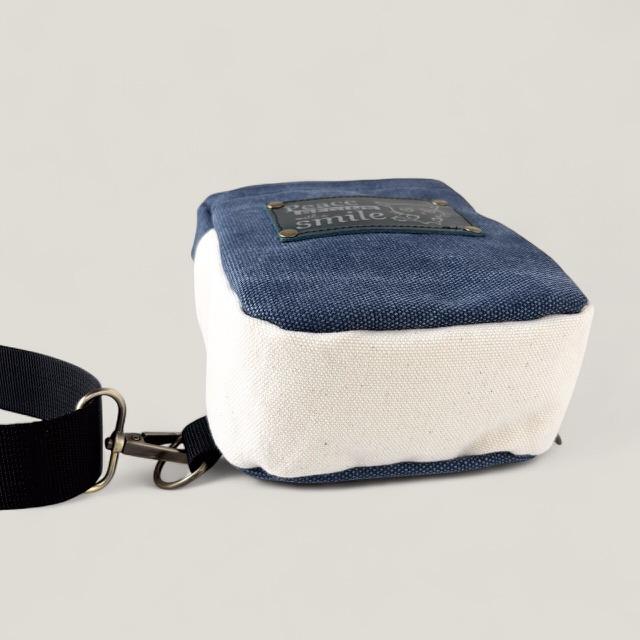 2色帆布の猫boxerミニボディバッグ(ブルー | 10枚目
